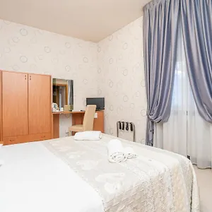 hotel-donatello-bologna.emilia-romagnahotels.net/